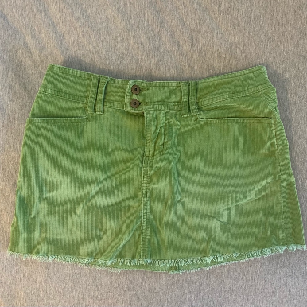 Vintage Y2K low rise mini green skirt